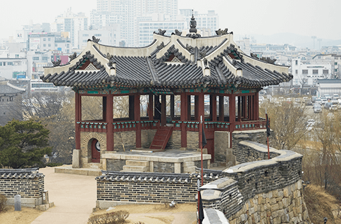 1794년에 완공된 동북각루.